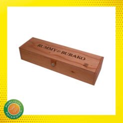 Caja con tapa rebatible